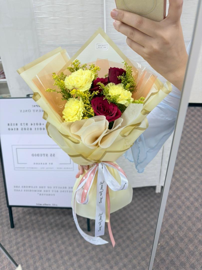Hanako Signature Bouquet Curation